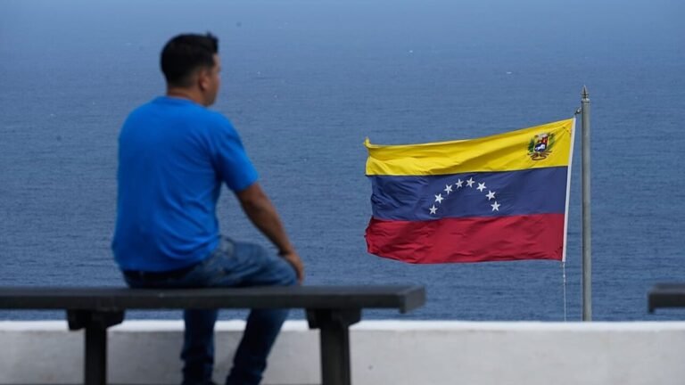 Novo ataque dos EUA a alegado barco de tráfico de drogas mata quatro pessoas