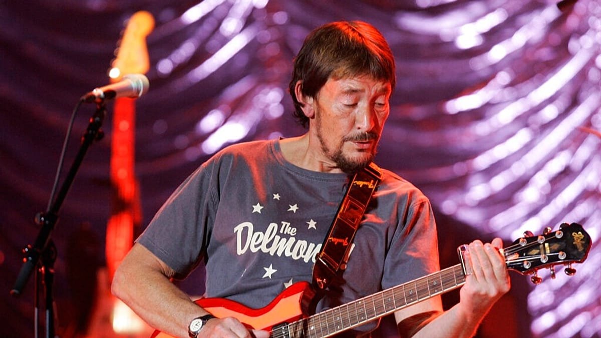 Chris Rea, cantor de "Driving Home For Christmas", morre aos 74 anos