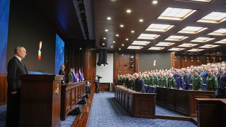 "Porcos europeus queriam regalar-se com colapso da Rússia", diz Putin criticando Europa