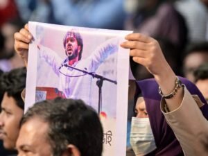 Bangladesh student protests leader dies in a Singapore hospital