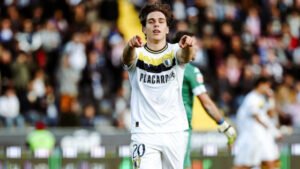 Assim foi o desenho da jogada que deixou o…