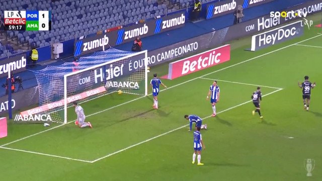 Marcus aplicou lei do ex ao FC Porto no Drag&atilde;o... e pediu desculpa