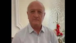 Scolari dá as boas-vindas a Luís Castro no…