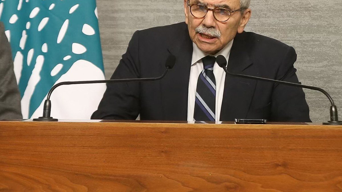 What is Lebanon’s ‘gap law’ that attempts to end the financial crisis?