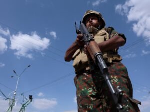 Yemen’s government, Houthis agree to exchange thousands of prisoners