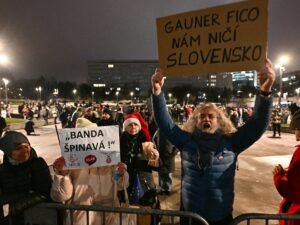 Thousands protest in Slovakia against Fico government’s judicial reforms