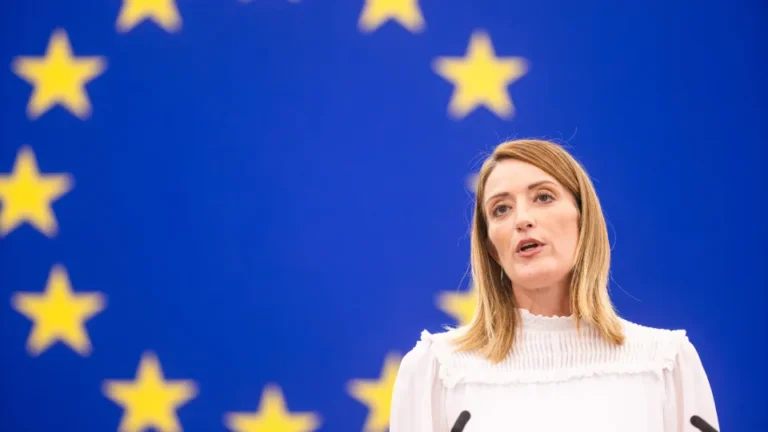"A nossa democracia europeia assenta na liberdade de pensamento"