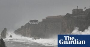 Hundreds feared dead in attempt to cross Mediterranean during cyclone
