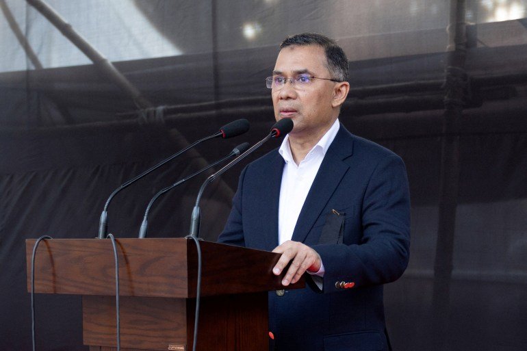 Bangladesh Nationalist Party (BNP) acting chairman Tarique Rahman addresses before the funeral prayers for his mother and former Prime Minister Khaleda Zia at the Parliament building area of Manik Mia Avenue, in Dhaka, Bangladesh, December 31, 2025. REUTERS/Stringer
