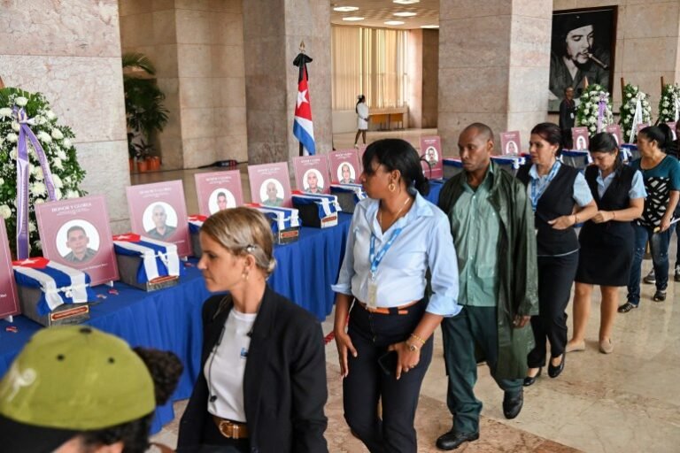 Cuba presta homenagem a 32 soldados mortos em ataque dos EUA à Venezuela