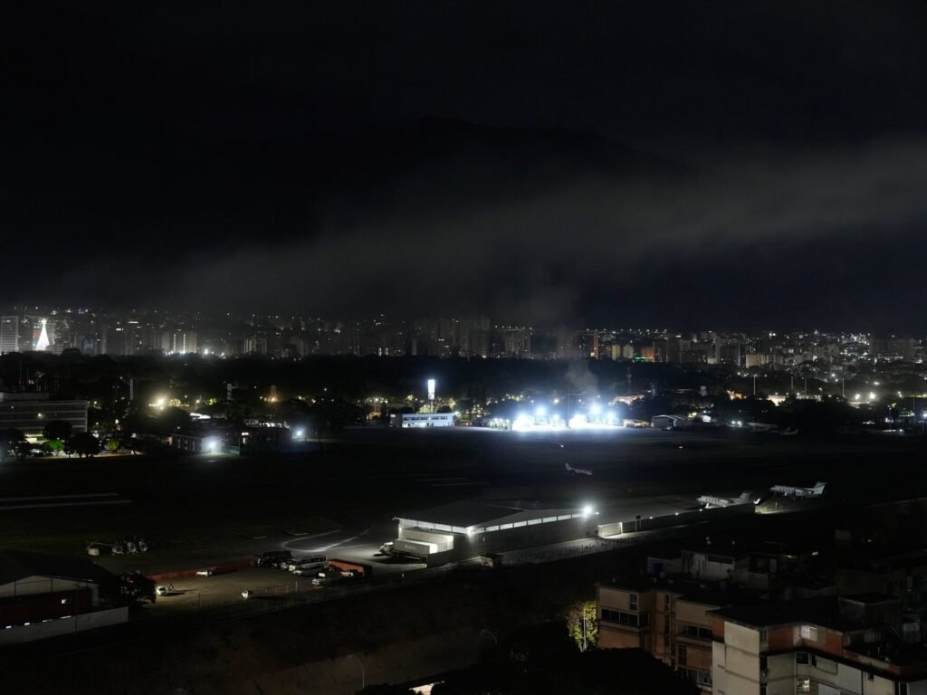 Explosions heard over Venezuelan capital Caracas amid US tensions