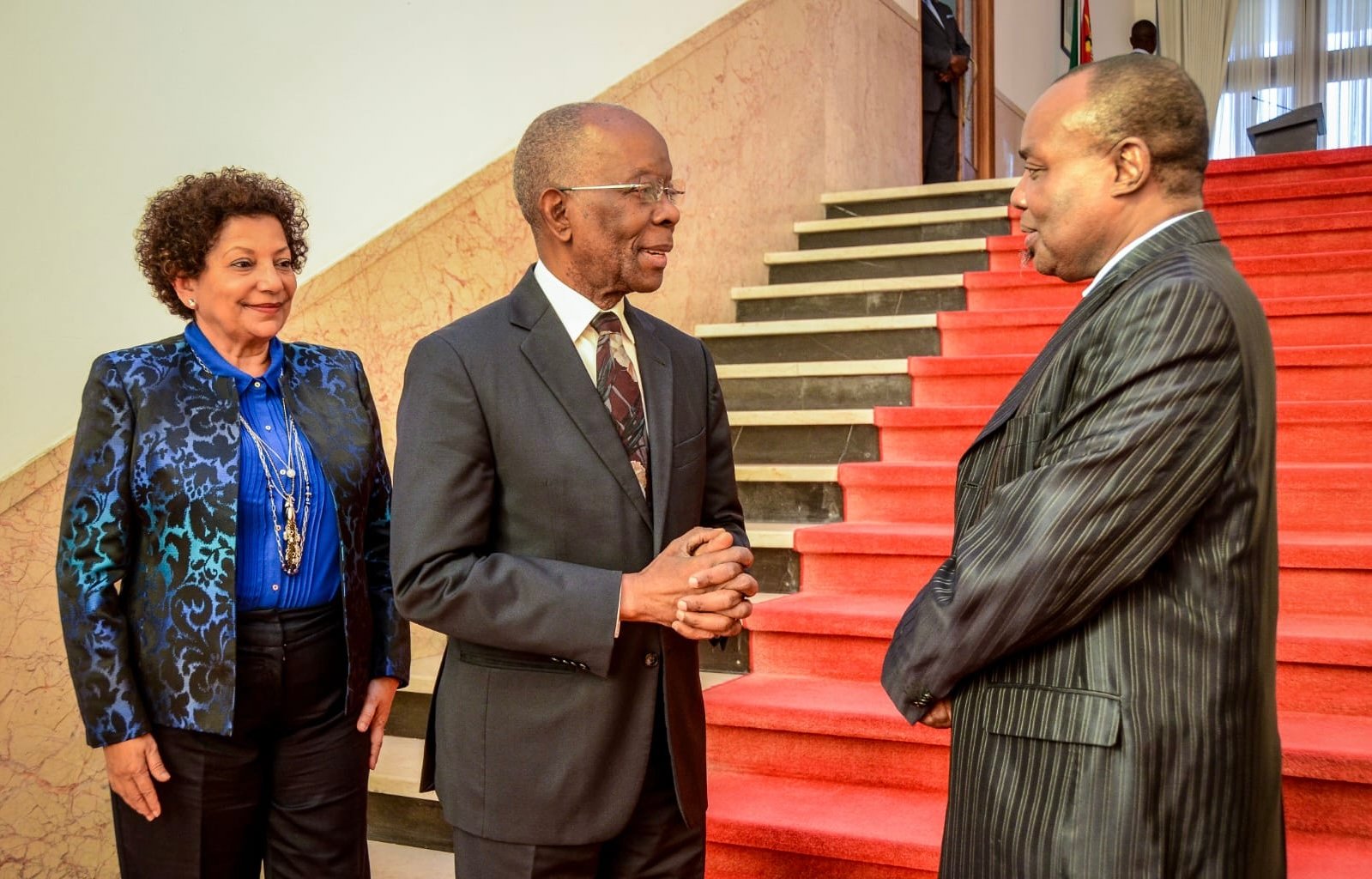 ECONOMIA AZUL: Maleiane recomenda foco em...