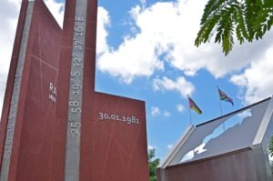 PELO REGIME DO “APARTHEID”: Passam hoje 45...