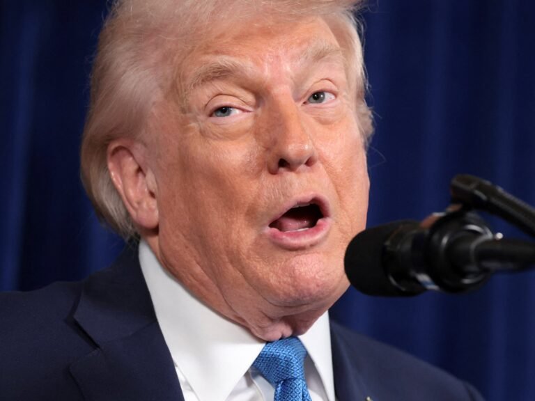 Trump promete ‘segurança total’ aos executivos do petróleo se investirem na Venezuela