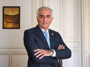 Trump says meeting Iran’s ‘Crown Prince’ Pahlavi would not be appropriate