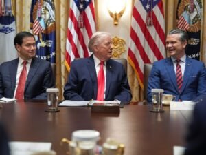 Trump says that he will allow reopening of Venezuelan airspace