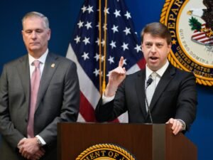 US authorities arrest 18-year-old accused of plotting ISIL-inspired attack