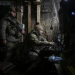 Negociações mediadas pelos EUA são encerradas sem avanço depois que a Rússia bombardeia a Ucrânia