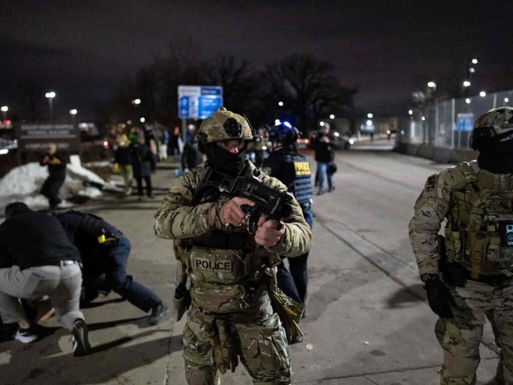 US judge orders curbs on ICE agents’ actions against Minnesota protesters