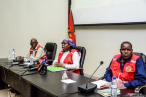 PM pede mais apoio às vítimas das cheias -...