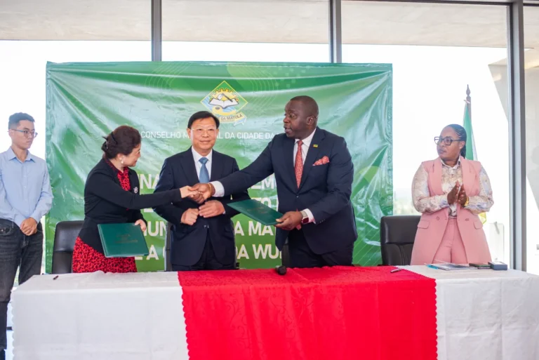 Cidade de Matola reforça apelo à cooperação económica com empresários de Henan da China