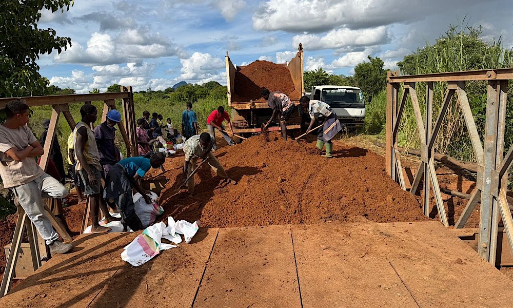 Restabelecida a circulação rodoviária em...