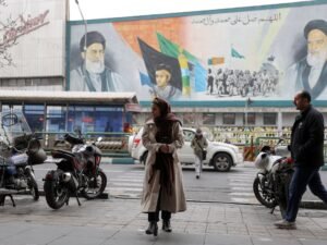 Iran arrests prominent reformist politicians, cites links to US, Israel