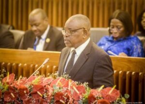 III SESSÃO DA AR: Renamo quer leis que…