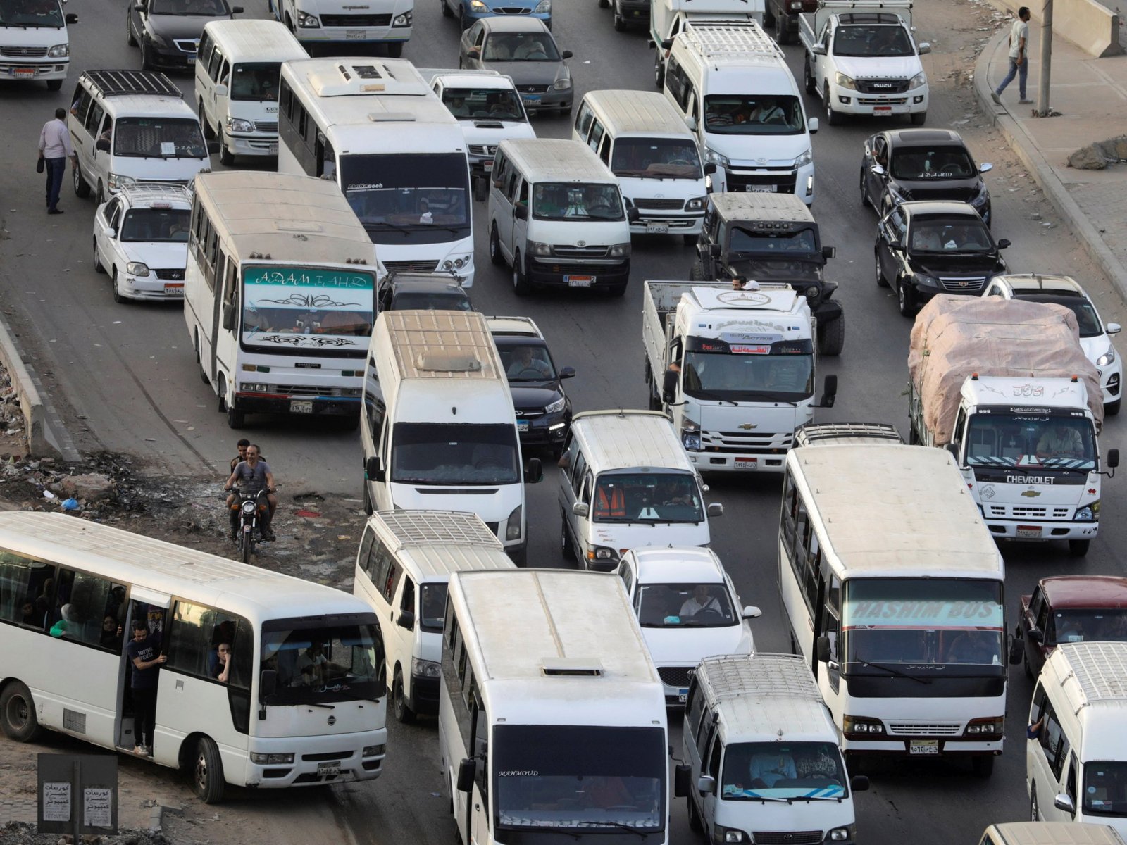 Major road crash leaves 18 dead, 3 injured in northeast Egypt