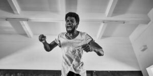 OFICINA E PERFOMANCE: Pak Ndjamena investiga…