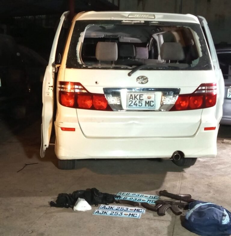 Suspeitos de sequestro mortos durante tiroteio…