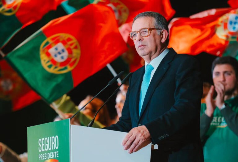 Seguro eleito Presidente de Portugal - Jornal...