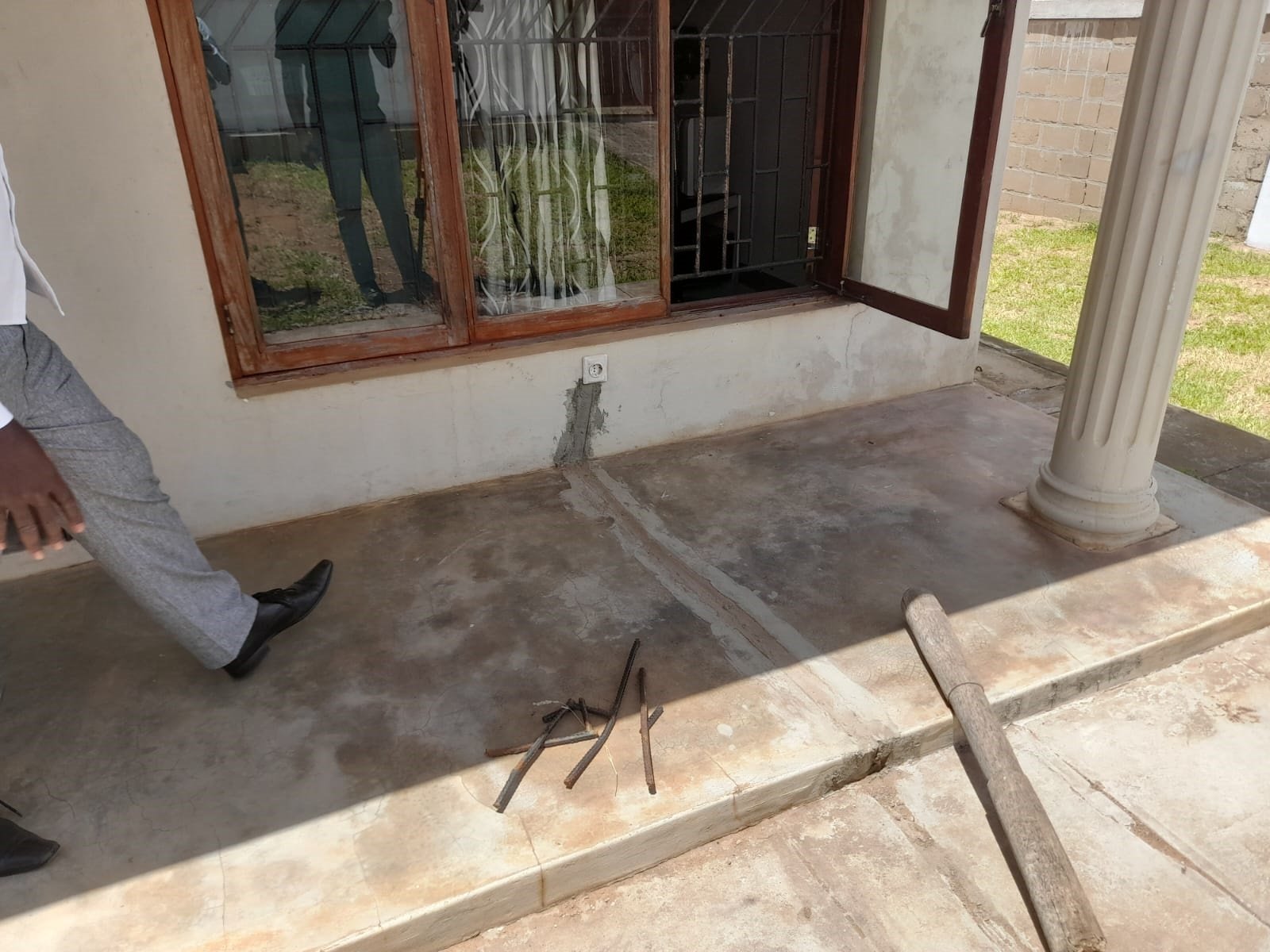 Onda de roubos preocupa moradores no bairro...