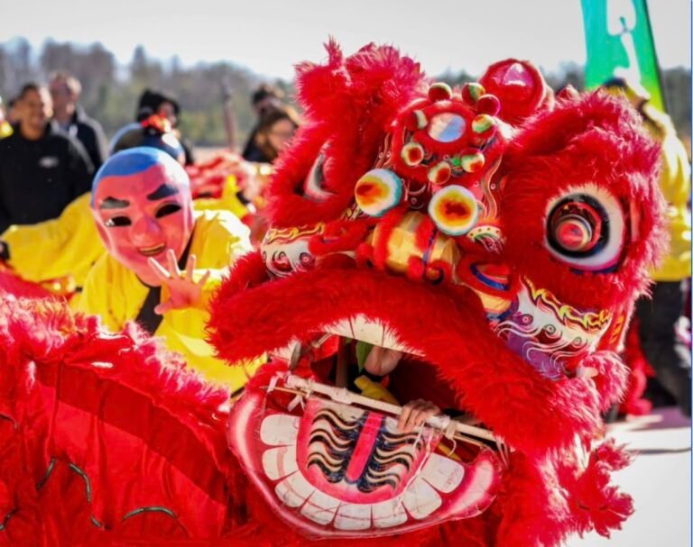 Chefe do Estado felicita homólogo chinês…