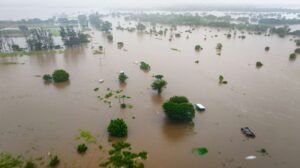 INHAMBANE, GAZA E SOFALA: Ciclone pode afectar...