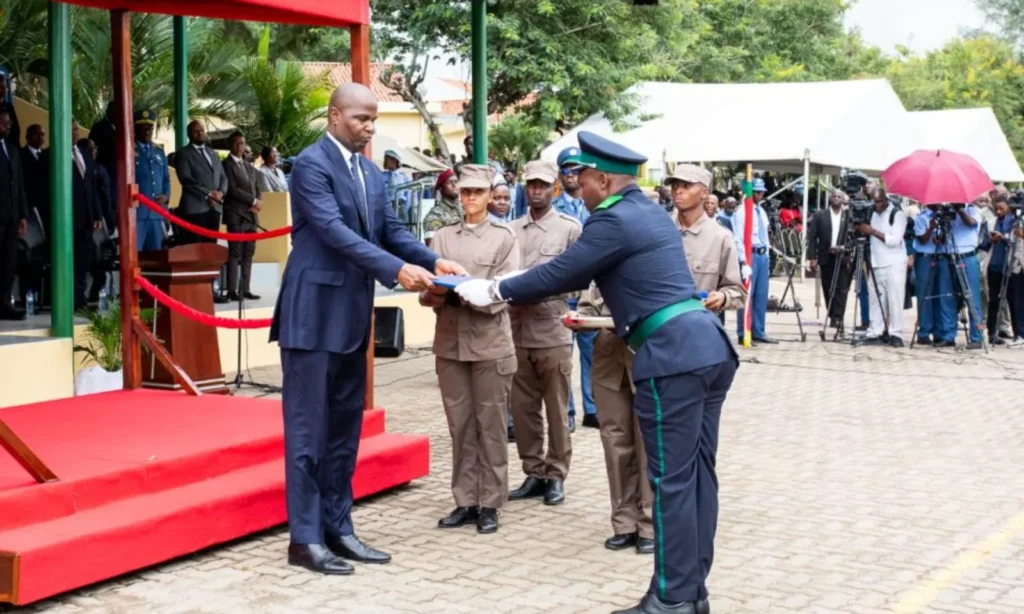 Chapo lidera graduação estratégica na ACIPOL