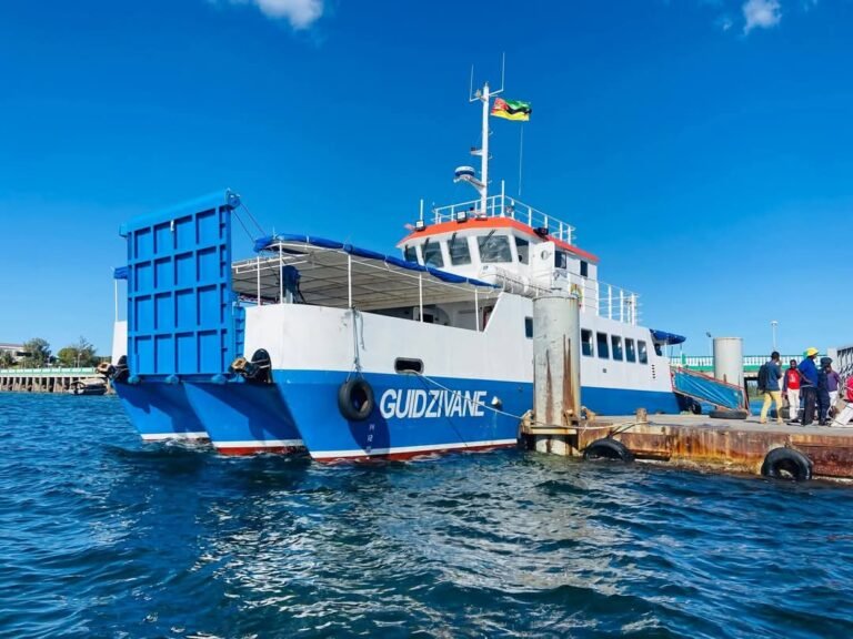 Normalizada travessia Inhambane-Maxixe após...