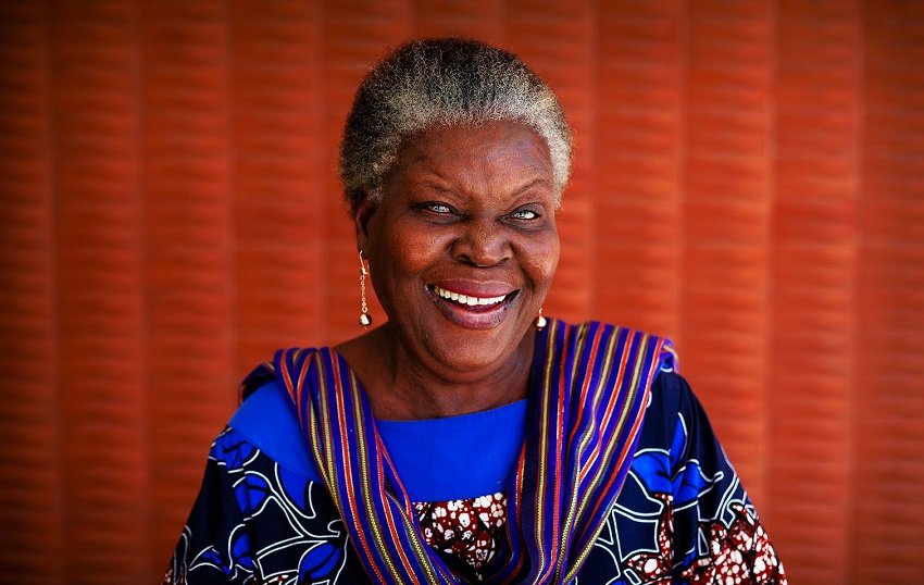 Paulina Chiziane nomeada para melhor escritora...