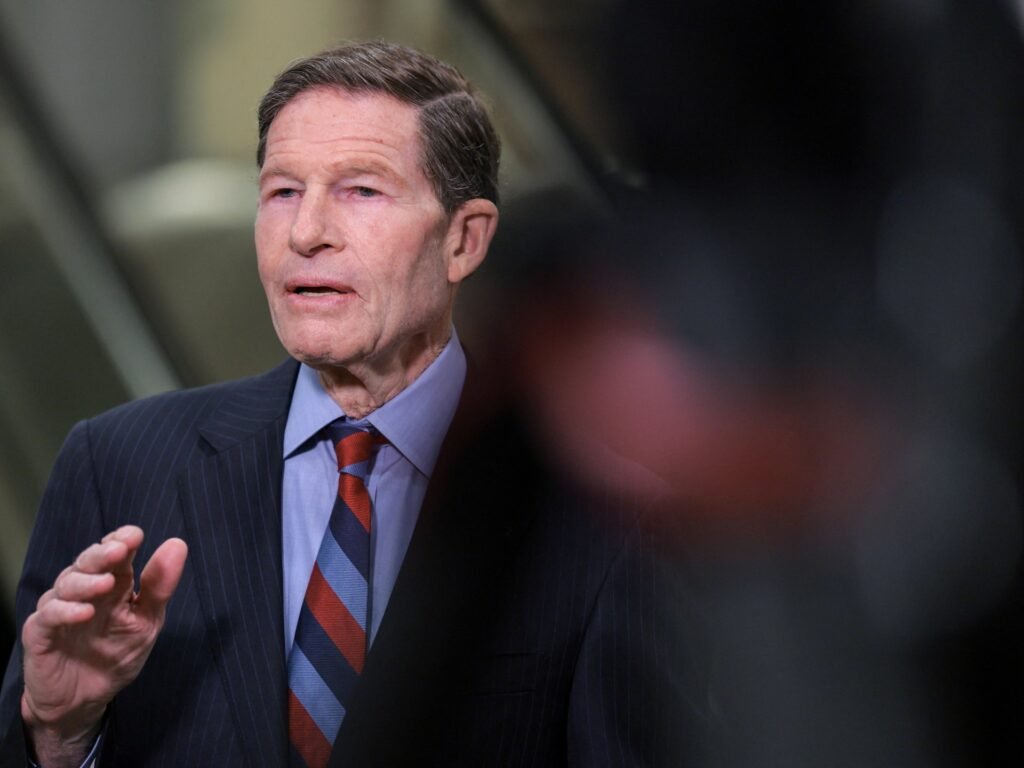 Democrats say White House offers no clarity on Iran war goals after 11 days