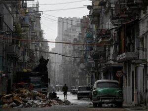 Grupos europeus juntam-se a comboio de ajuda a Cuba em meio a bloqueio petrolífero paralisante