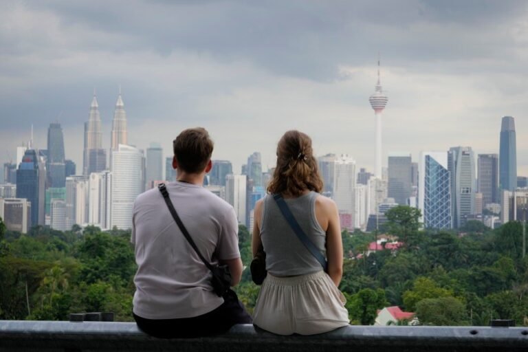 KL