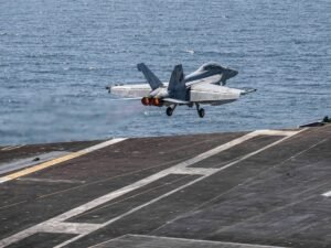 A guerra de Netanyahu? Analistas dizem que ataques de Trump ao Irã beneficiam Israel, não os EUA