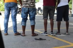 Detidos por porte ilegal de arma de fogo -…