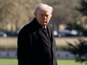 Trump emite ultimato de 48 horas sobre o Estreito de Hormuz e ameaça usinas de energia do Irã