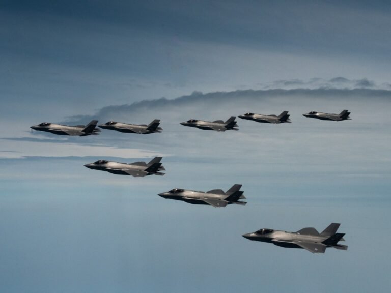 US F-35 aircraft makes emergency landing after a combat mission over Iran