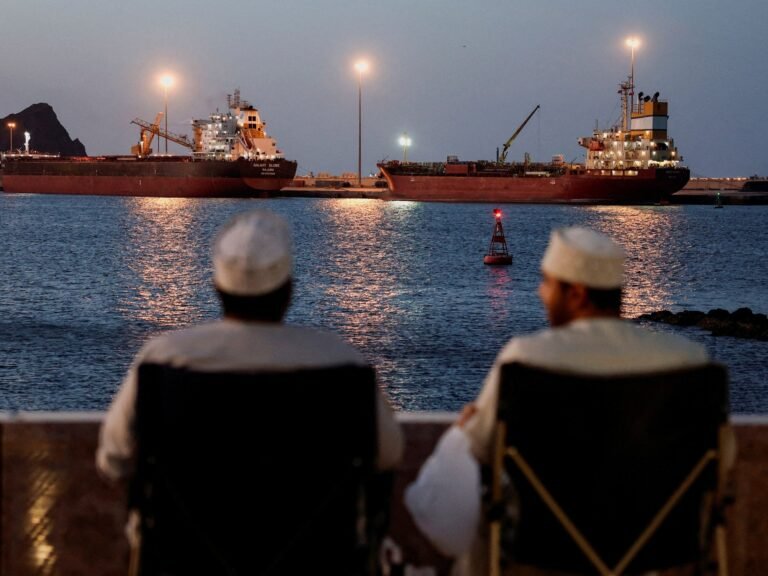 White House denies US military escorted tanker in Hormuz after deleted post