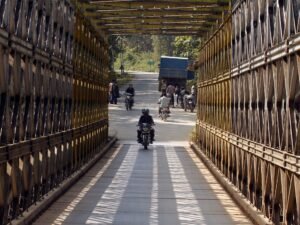 Porque é que a Índia prendeu cidadãos dos EUA e da Ucrânia ao abrigo de leis anti-terrorismo?