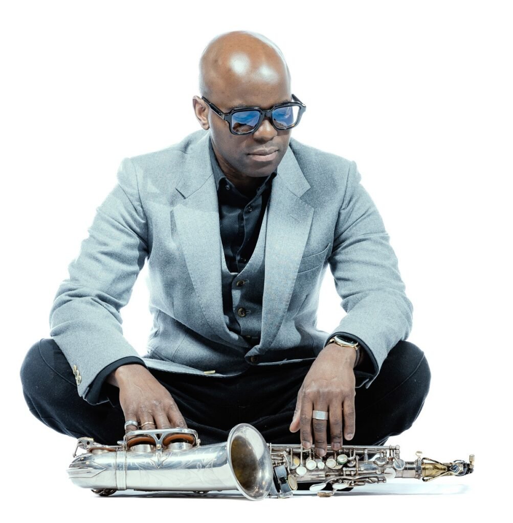 NORUEGA: Ivan Mazuze integra direcção de...