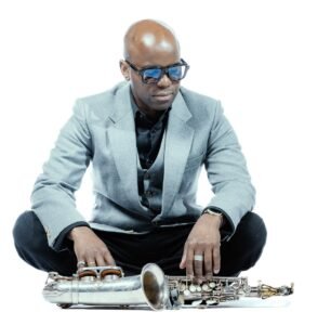 NORUEGA: Ivan Mazuze integra direcção de…