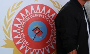 Detido falso agente do SERNIC em Mabote -…